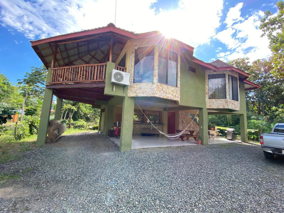 Bahia Ballena Rooms Uvita Exterior photo